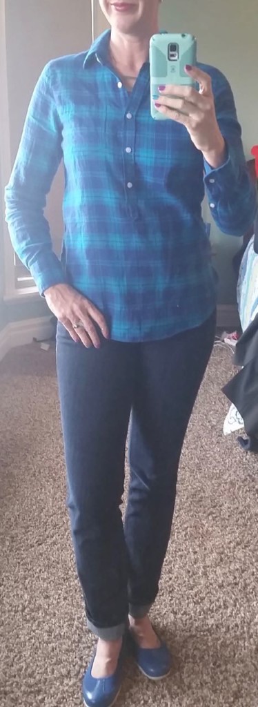 DYT type 4 4/3 outfit. Cobalt and turquoise flannel, dark wash jeans